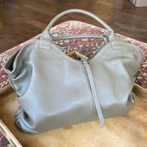 Leather tote bag